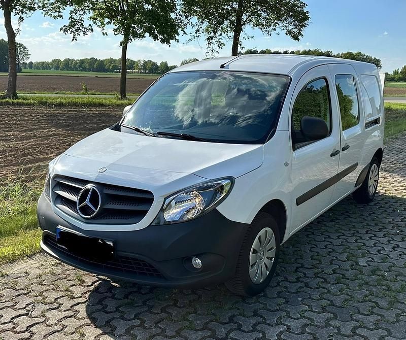 Weiß Gebraucht 2018 Mercedes Citan 111 | 11.490 € (Fairer Preis) - Bild 1/4