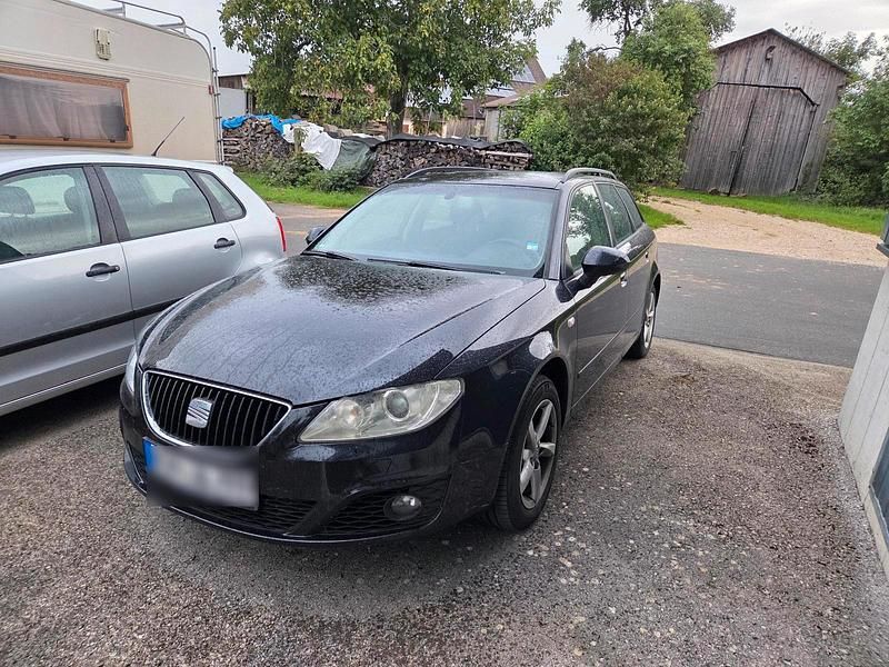 Schwarz Gebraucht 2010 Seat Exeo Kombi | 2.099 € (Fairer Preis) - Bild 1/4