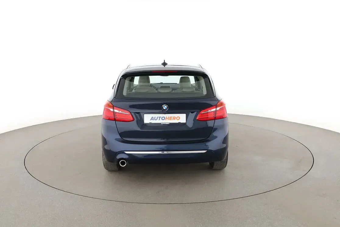 Gebraucht BMW 218 Active Tourer Luxury Line 140 PS (102 kW) 2018 Blau Van / Kleinbus