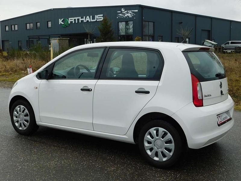 Gebraucht Skoda Citigo Active 60 PS (44 kW) 2017 Weiss Kleinwagen