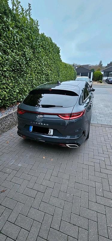 Gebraucht Kia ProCeed GT GT 204 PS (150 kW) 2020 Grau Kleinwagen