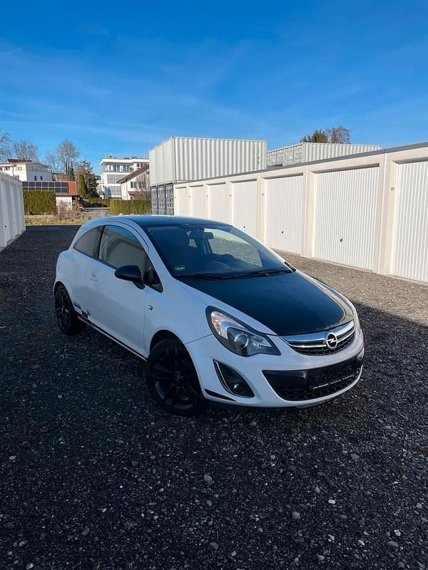 Weiß Gebraucht 2011 Opel Corsa Kleinwagen | 2.500 € (Superpreis) - Bild 1/4