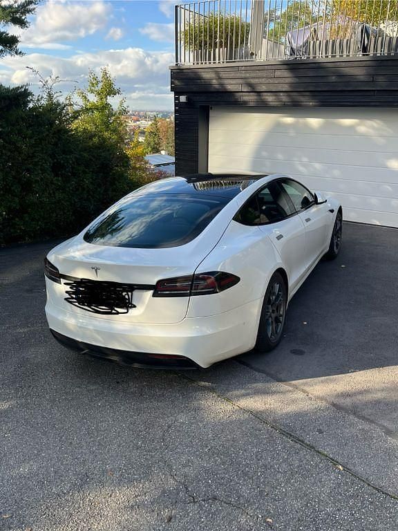 Gebraucht Tesla Model S 492 kW (670 PS) 2022 Weiß Kleinwagen