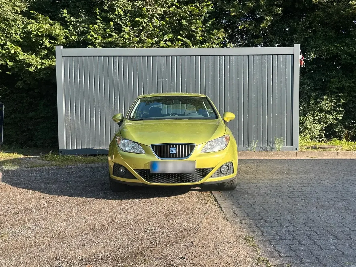 Gebraucht Seat Ibiza 70 PS (51 kW) 2010 Grün Kleinwagen