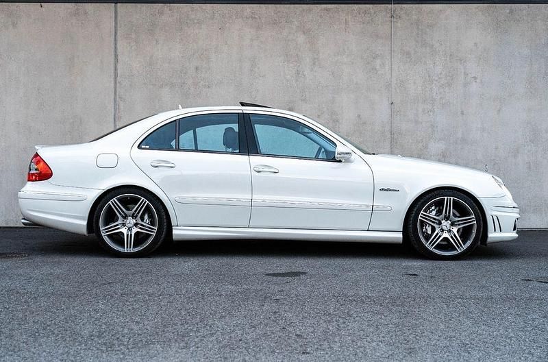 Gebraucht Mercedes E63 AMG AMG 514 PS (378 kW) 2008 Weiß Limousine