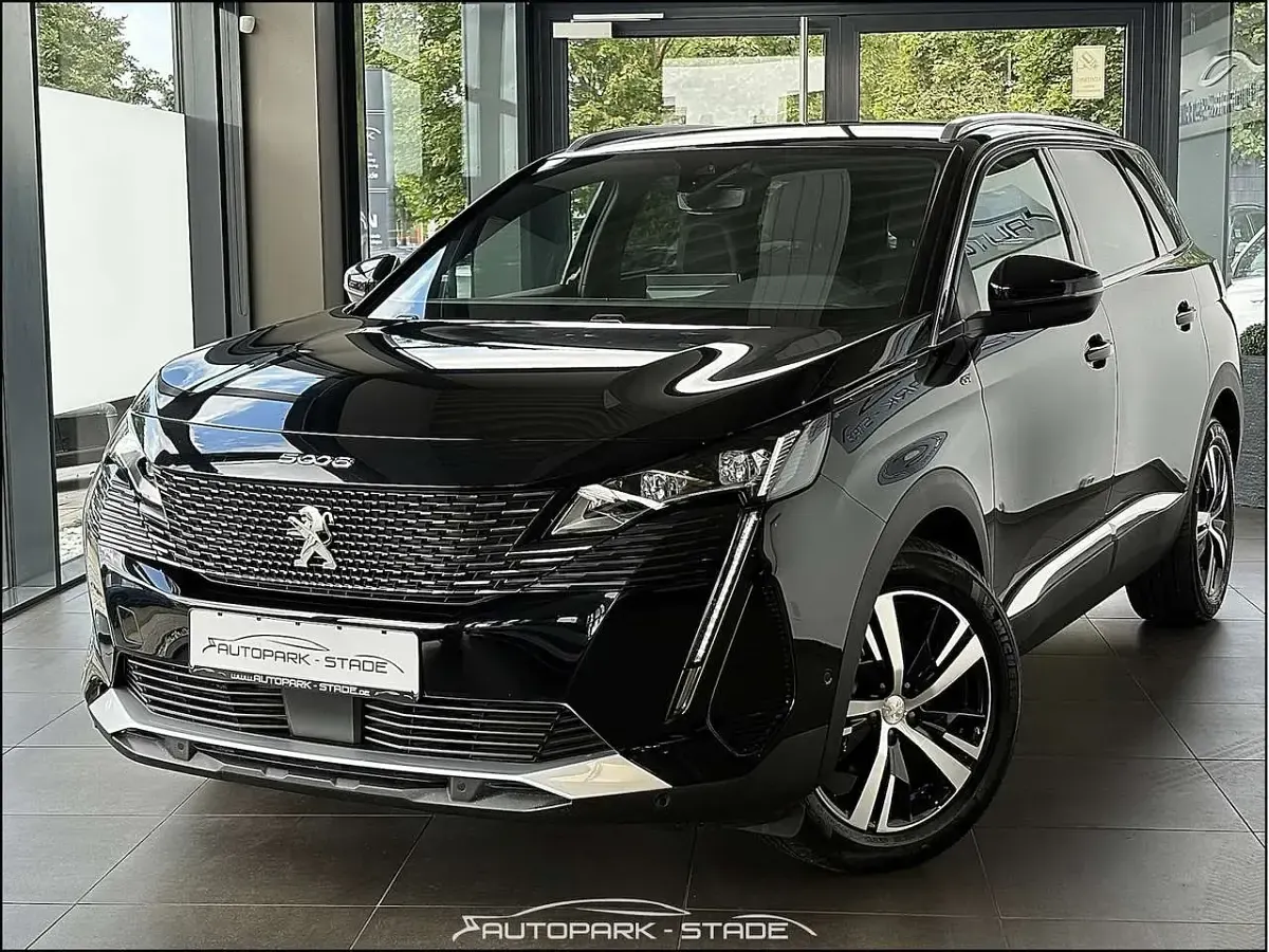 Gebraucht Peugeot 5008 GT 136 PS (100 kW) 2024 Schwarz SUV