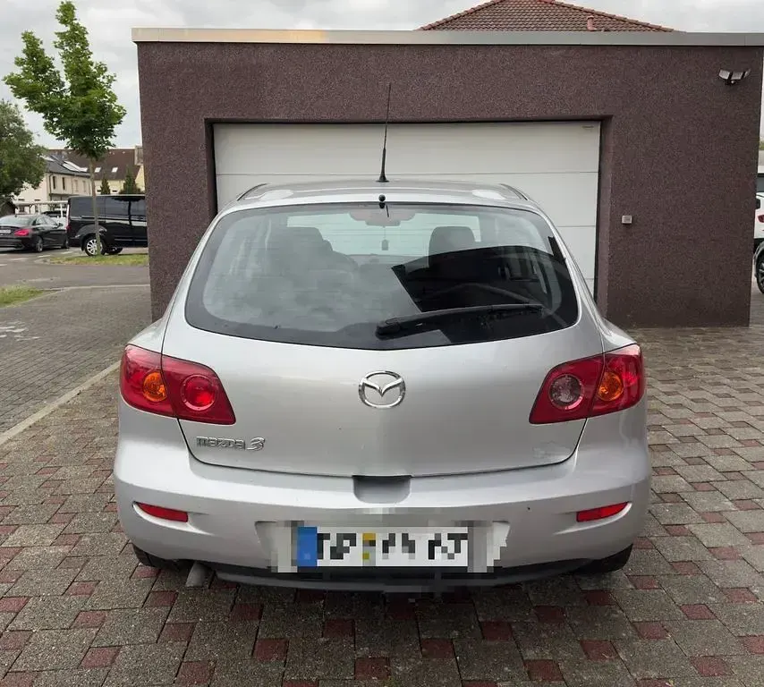 Gebraucht Mazda 3 105 PS (77 kW) 2004 Silber Limousine