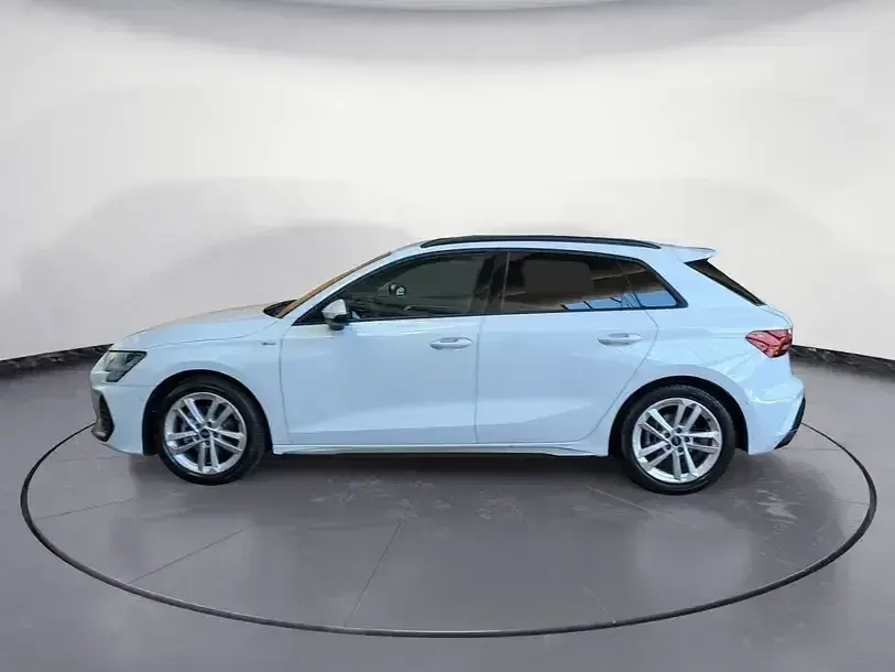 Gebraucht Audi A3 S-Line 150 PS (110 kW) 2025 Gletscherweiß metallic Limousine