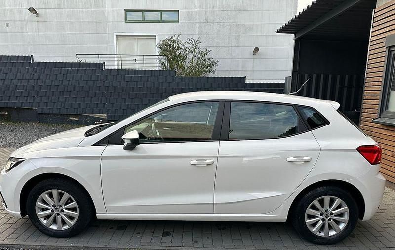 Gebraucht Seat Ibiza Style 80 PS (58 kW) 2022 Weiß Limousine