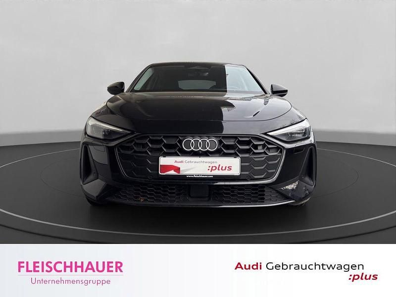 Gebraucht Audi A5 Business 204 PS (150 kW) 2025 Mythosschwarz metallic Coupé