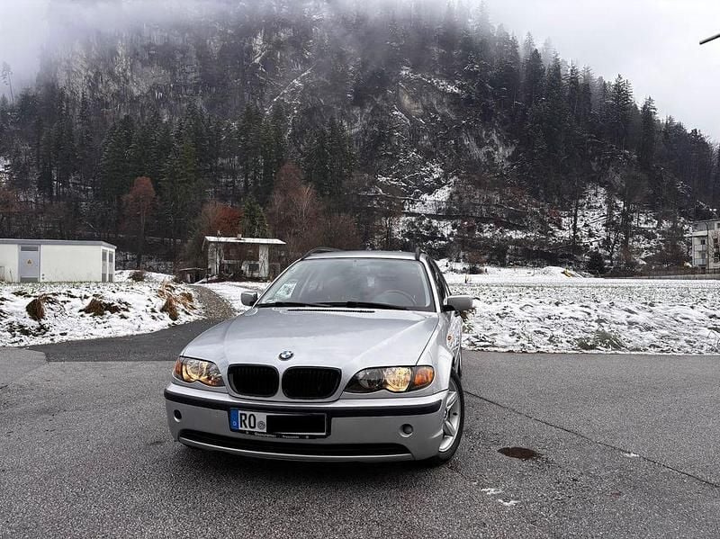 Silber Gebraucht 2003 BMW 316 Performance Kombi | 3.100 € (Etwas zu teuer) - Bild 1/4