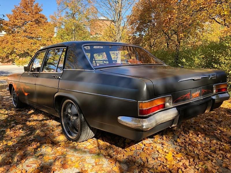 Używany Opel Admiral 145 KM (106 kW) 1971 Sedan/Limuzyna