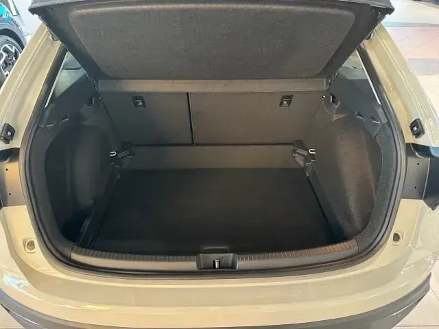 Neu VW Taigo Style 116 PS (85 kW) 2025 Grau SUV