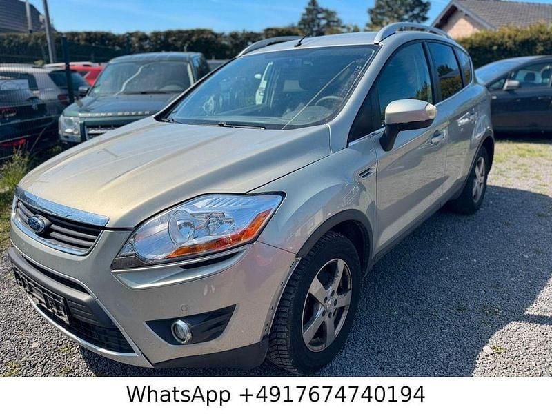 Usado Ford Kuga Titanium 136 HP (100 kW) 2010 Castanho SUV