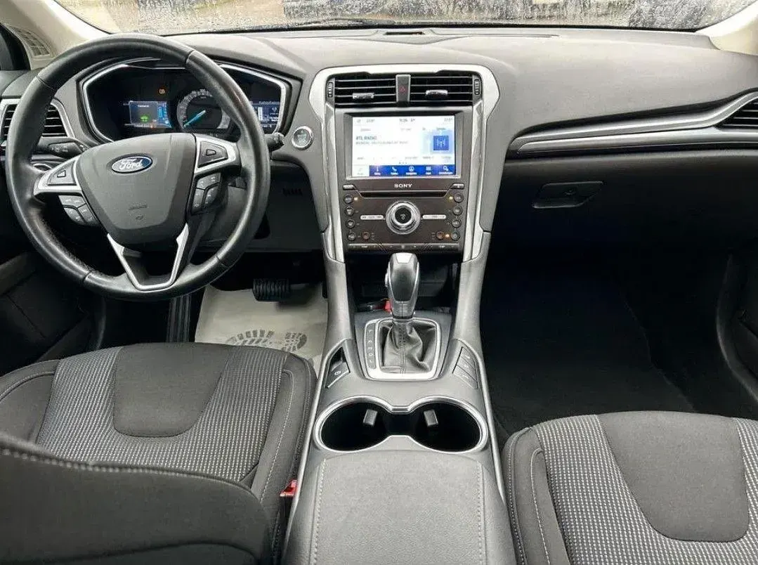 Gebraucht Ford Mondeo 188 PS (138 kW) 2019 Grau Kombi