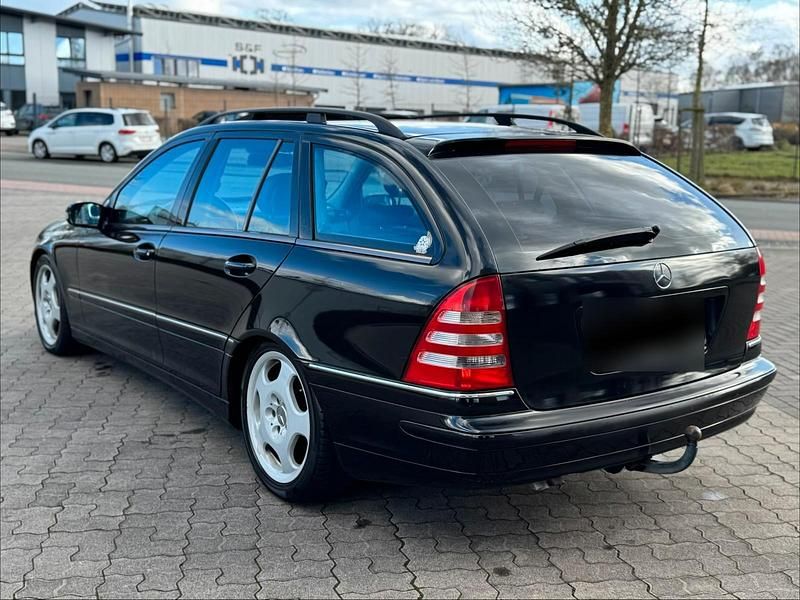 Gebraucht Mercedes C320 218 PS (160 kW) 2003 Schwarz Kombi