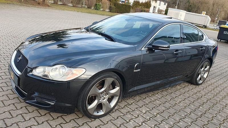 Gebraucht Jaguar XF Portfolio 275 PS (202 kW) 2011 Grau Limousine