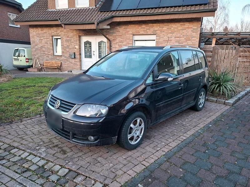 Gebraucht VW Touran 105 PS (77 kW) 2004 Schwarz Van / Kleinbus
