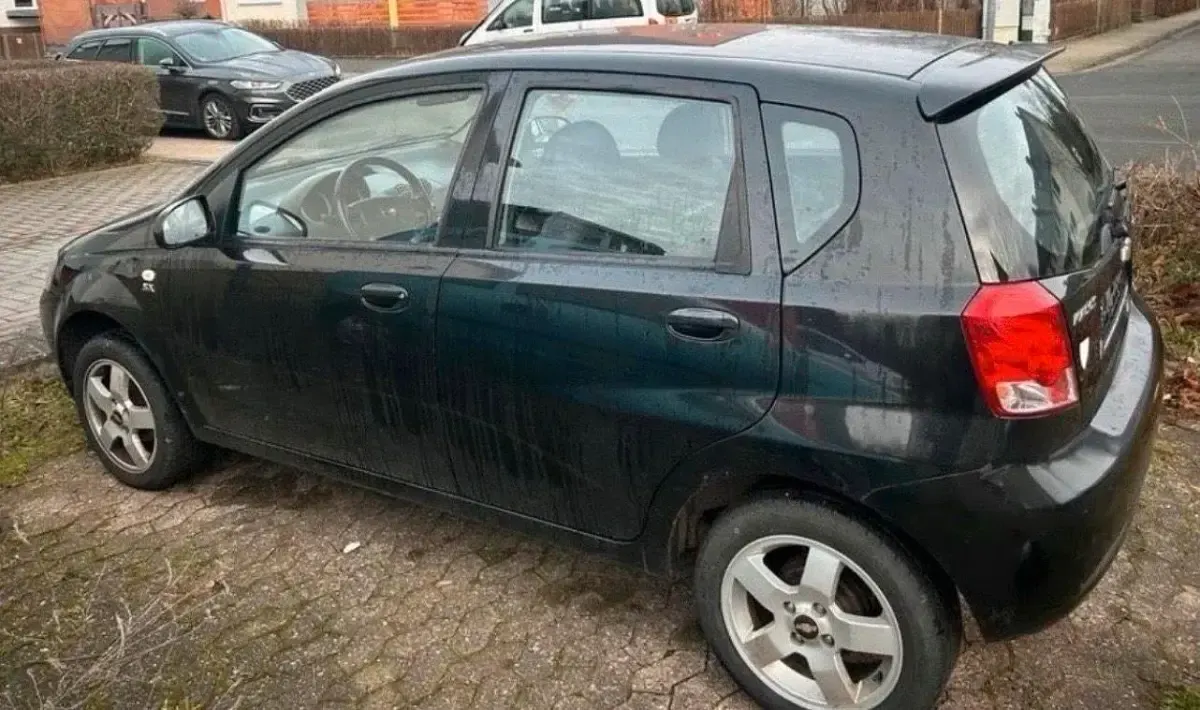 Gebraucht Chevrolet Kalos 94 PS (69 kW) 2008 Schwarz Kleinwagen