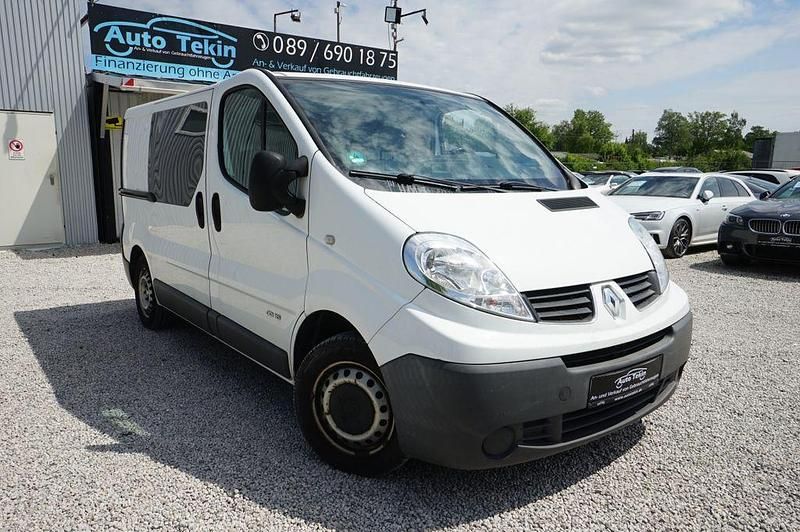 Weiß Gebraucht 2009 Renault Trafic Van | 4.950 € (Superpreis) - Bild 1/4
