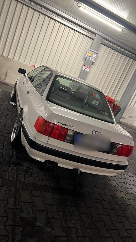 Second-hand Audi 80 90 CP (66 kW) 1991 Bej Berlinǎ