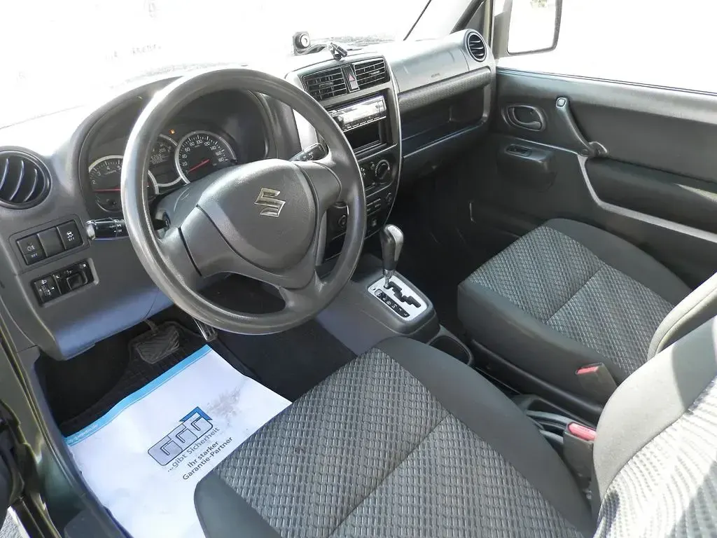 Gebraucht Suzuki Jimny 84 PS (61 kW) 2017 Grün SUV