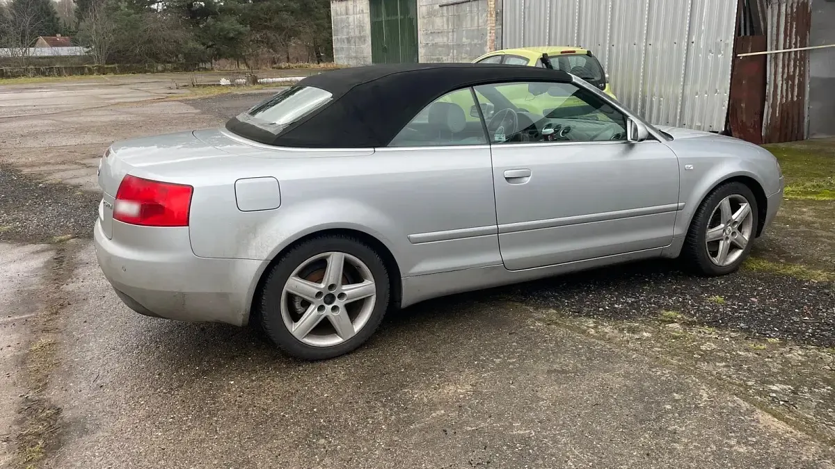 Gebraucht Audi A4 Cabriolet 163 PS (119 kW) 2004 Silber Cabrio