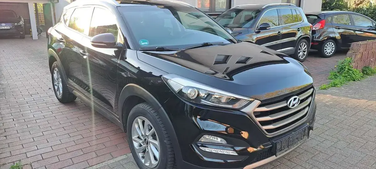 Usata Hyundai Tucson Style 136 CV (100 kW) 2016 Grigio SUV