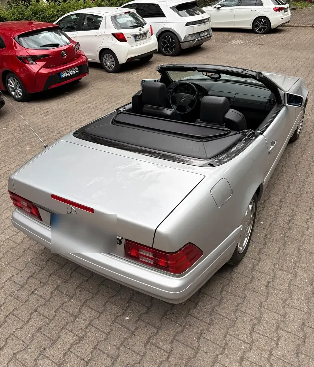 Gebraucht Mercedes SL320 231 PS (169 kW) 1997 Silber Cabrio