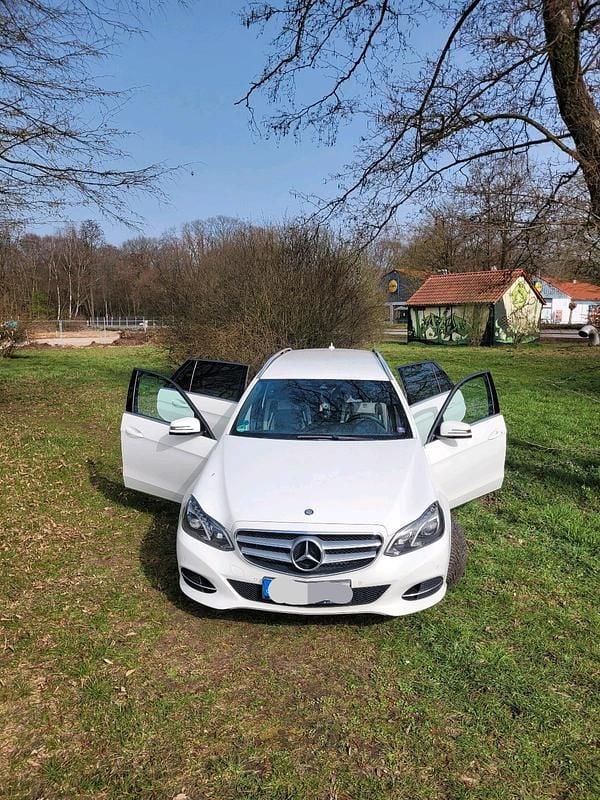 Second-hand Mercedes E250 204 CP (150 kW) 2013 Alb Break