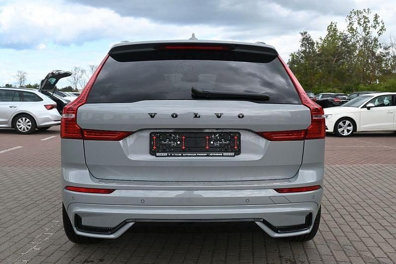 Gebraucht Volvo XC60 Plus 250 PS (183 kW) 2025 Grau SUV