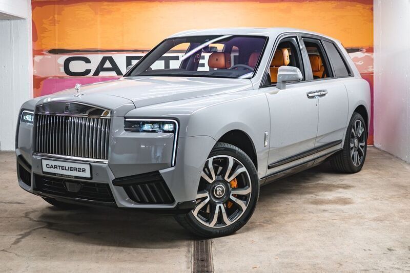 Grau Neu 2025 Rolls Royce Cullinan SUV | 559.900 € - Bild 1/4