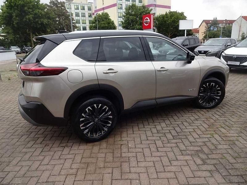 Neu Nissan X-Trail N-Connecta 213 PS (156 kW) 2025 Silber SUV