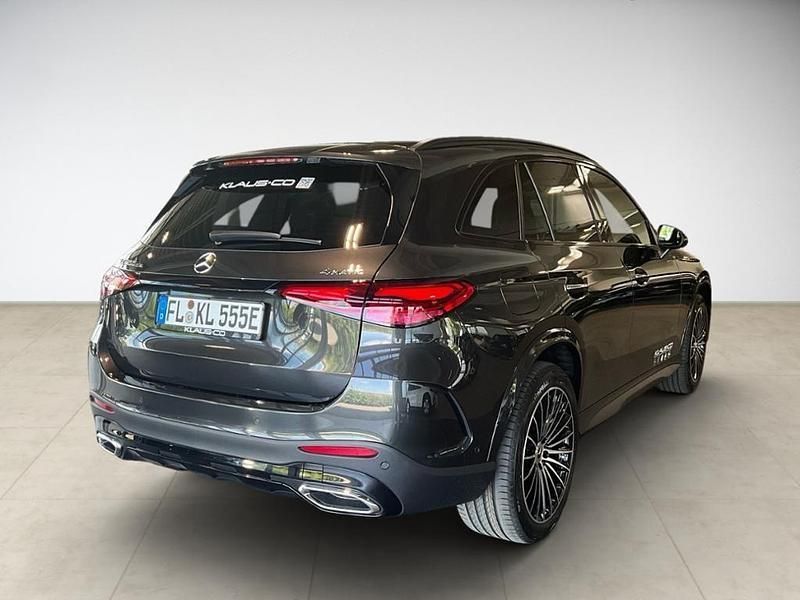 Gebraucht Mercedes GLC300e AMG 333 PS (244 kW) 2025 Grau SUV