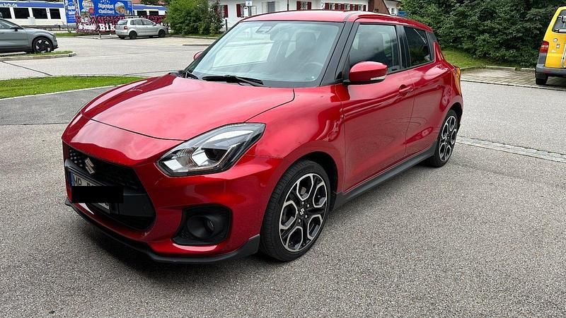 Rot Gebraucht 2019 Suzuki Swift Sport Kleinwagen | 14.690 € (Fairer Preis) - Bild 1/4