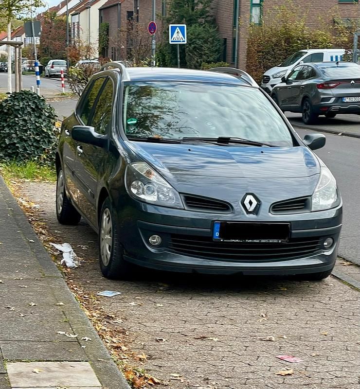 Schwarz Gebraucht 2008 Renault Clio GrandTour Kombi | 2.850 € - Bild 1/4