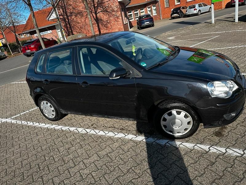 Second-hand VW Polo 60 CP (44 kW) 2007 Negru Hatchback