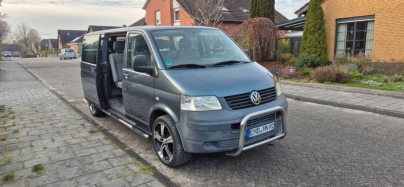 Gebraucht VW T5 Trendline 131 PS (96 kW) 2009 Grau Van