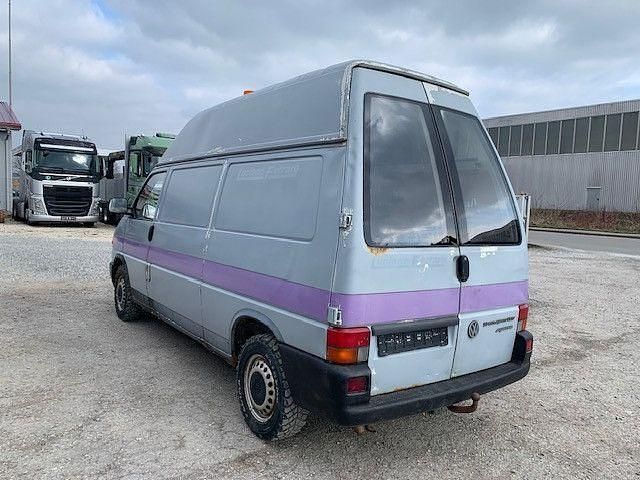 Gebraucht VW Transporter 102 PS (75 kW) 2000 Grau Van