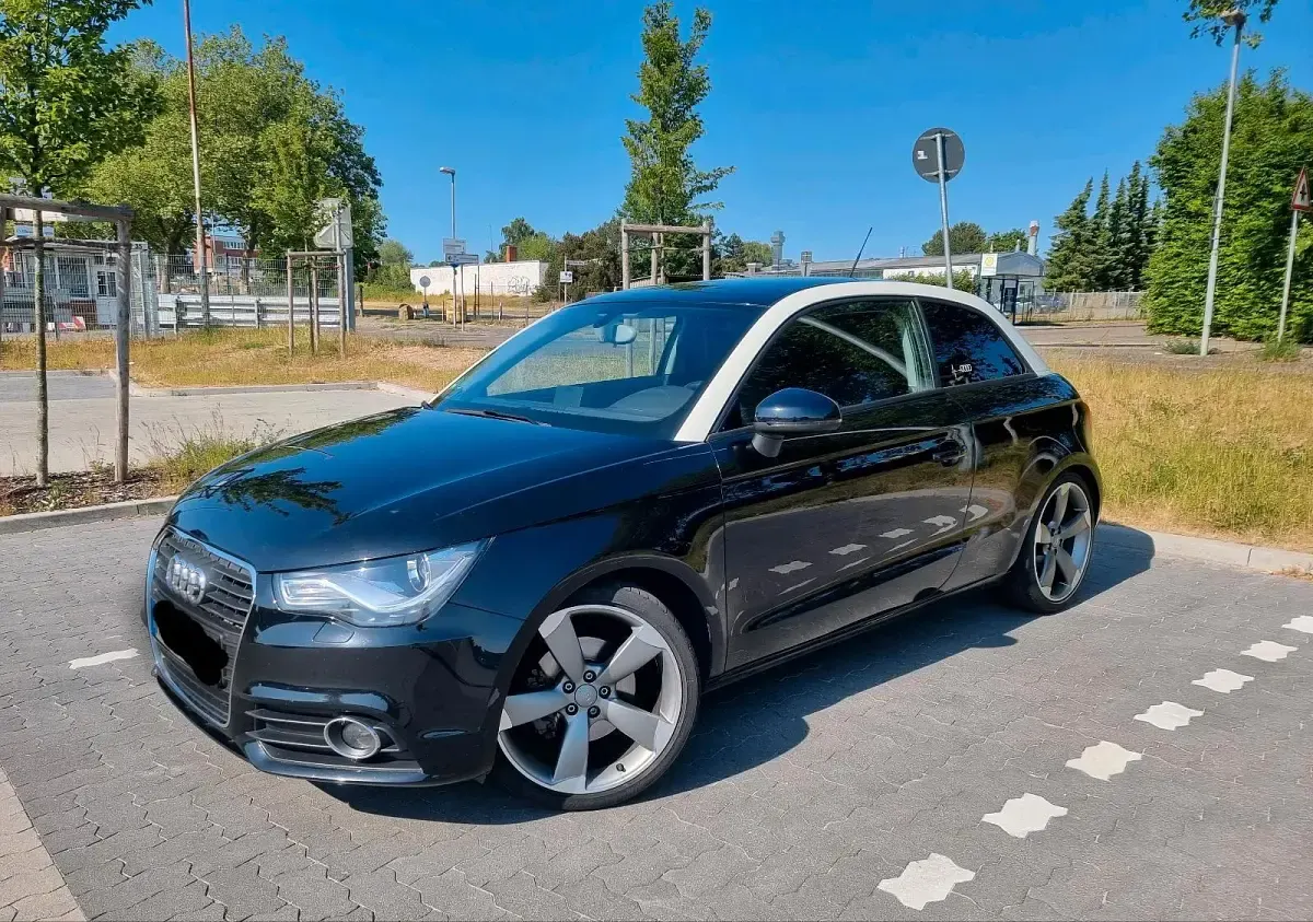 Gebraucht Audi A1 122 PS (89 kW) 2012 Schwarz Kleinwagen