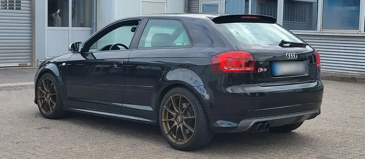 Gebraucht Audi S3 Sport 265 PS (194 kW) 2006 Schwarz Kleinwagen
