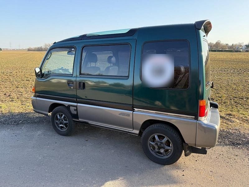 Gebraucht Subaru Libero 54 PS (39 kW) 1999 Grün Van / Kleinbus