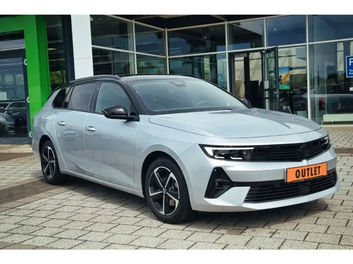 Gebraucht Opel Astra 131 PS (96 kW) 2025 Grau Kleinwagen