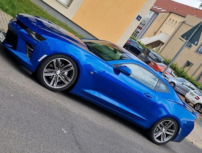 Blau Gebraucht 2017 Chevrolet Camaro Coupé | 38.000 € - Bild 1/1