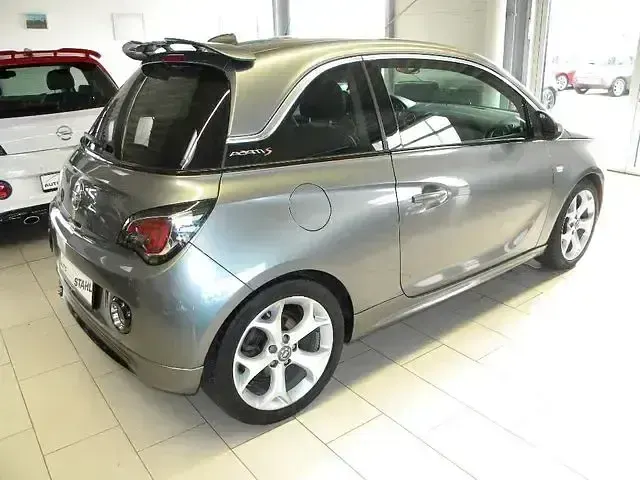 Gebraucht Opel Adam S 150 PS (110 kW) 2017 Licht grau m2 (metallic) Kleinwagen