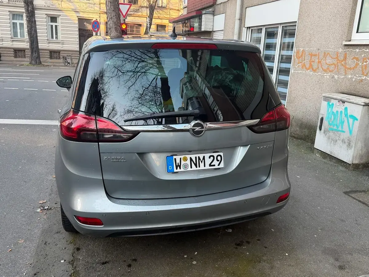 Gebraucht Opel Zafira 136 PS (100 kW) 2015 Andere farben Van / Kleinbus