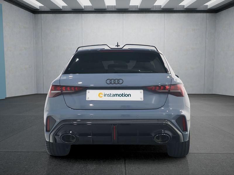Neu Audi RS3 400 PS (294 kW) 2025 Grau Limousine