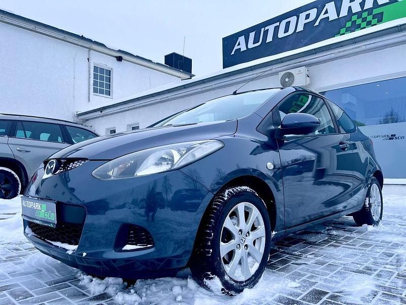 Gebraucht Mazda 2 Inclusive 75 PS (55 kW) 2009 Grau Kleinwagen