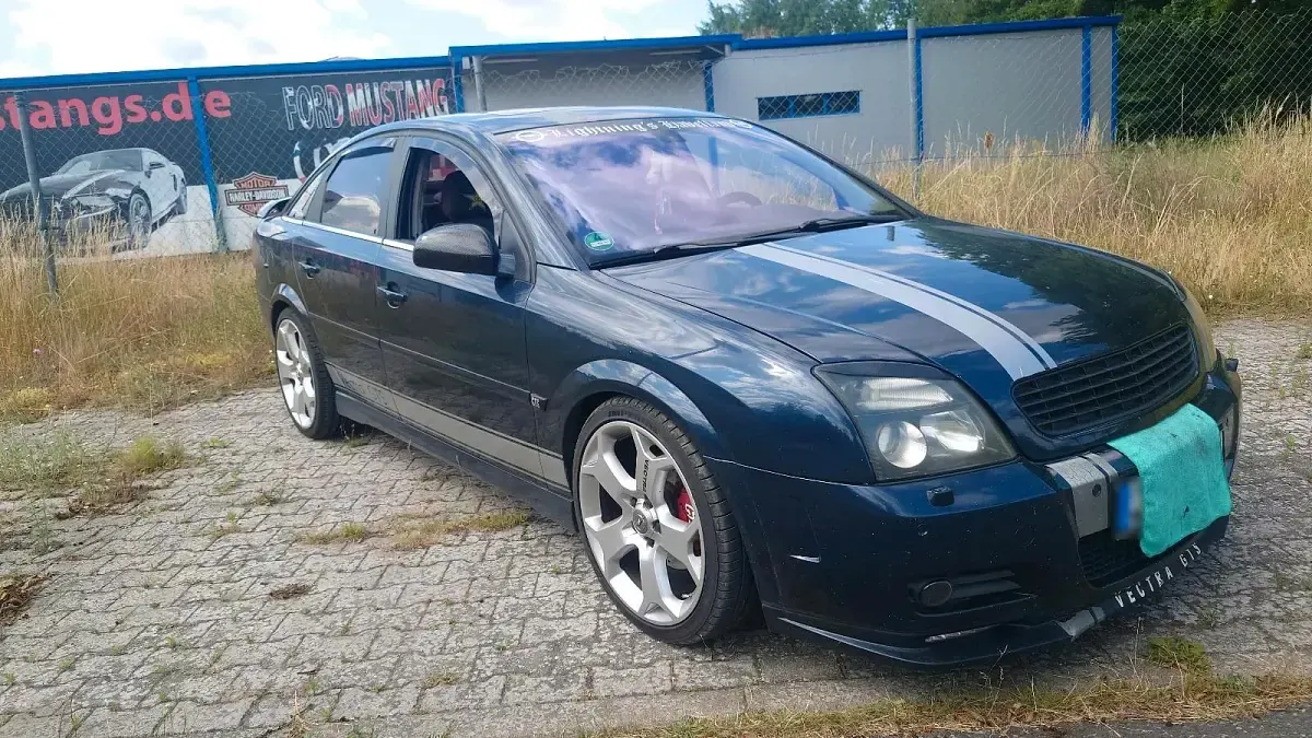 Gebraucht Opel Vectra GTS 211 PS (155 kW) 2003 Blau Limousine