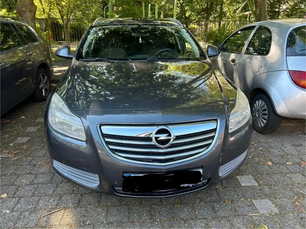 Gebraucht Opel Insignia 131 PS (96 kW) 2010 Kombi